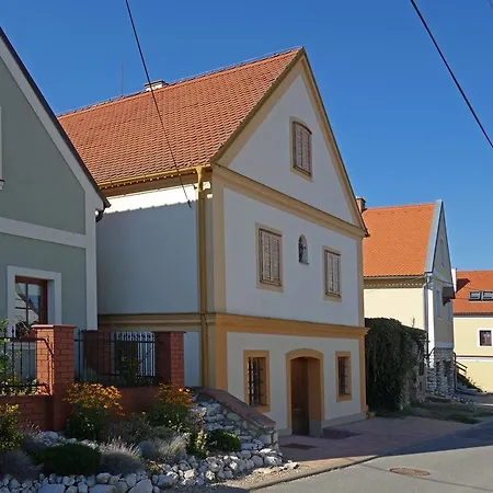 Tilia Apartment Pavlov